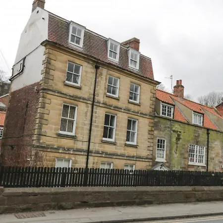 The Loft * ウィットビー